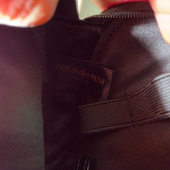 YSL Beauty Pouch With Attached Mirror - Picture 3 of 4